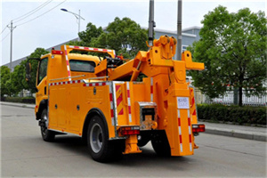 杜集高速路拖车费